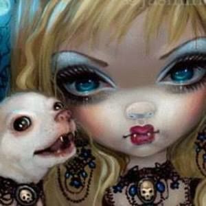 Meet your Posher, Carrie